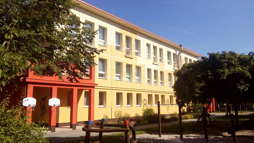 23. MŠ Topolová 3, Plzeň, 2015- zateplení fasády a ploché střechy